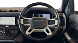 2024 (24) LAND ROVER DEFENDER 3.0 D250 X-Dynamic SE 110 5dr Auto 5177077