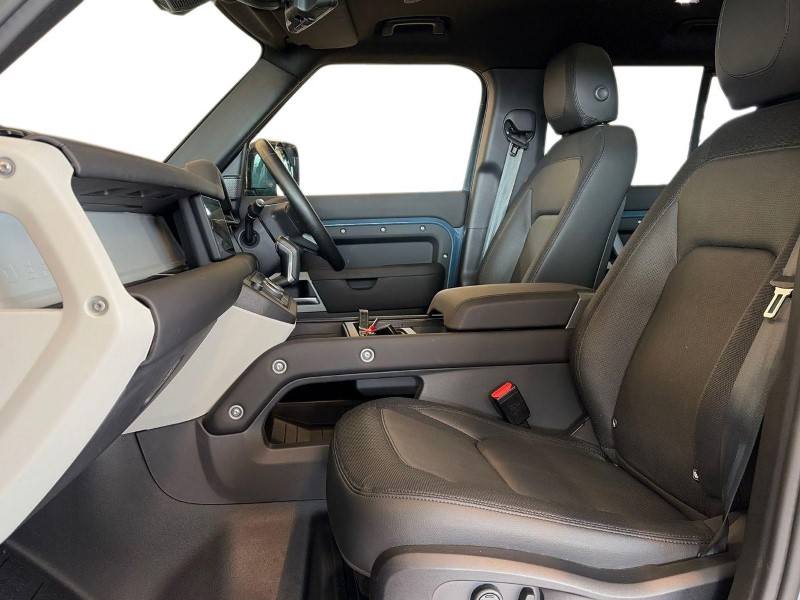 2024 (24) LAND ROVER DEFENDER 3.0 D250 X-Dynamic SE 110 5dr Auto 5177065