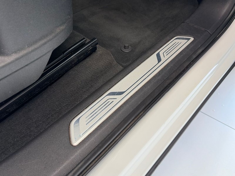 2019 (19) VOLKSWAGEN TOUAREG 3.0 V6 TDI 4Motion SEL 5dr Tip Auto 5178346