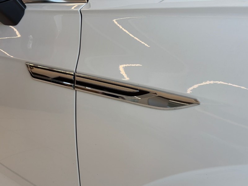 2019 (19) VOLKSWAGEN TOUAREG 3.0 V6 TDI 4Motion SEL 5dr Tip Auto 5178328