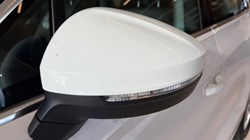 2019 (19) VOLKSWAGEN TOUAREG 3.0 V6 TDI 4Motion SEL 5dr Tip Auto 5178357