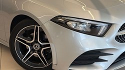 2018 (68) MERCEDES-BENZ A CLASS A200 AMG Line 5dr Auto 5172796