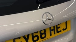 2018 (68) MERCEDES-BENZ A CLASS A200 AMG Line 5dr Auto 5172799