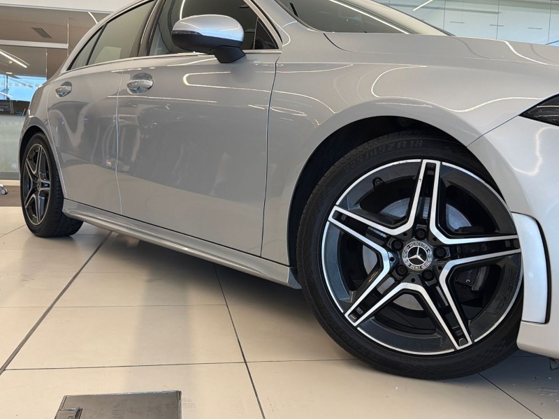 2018 (68) MERCEDES-BENZ A CLASS A200 AMG Line 5dr Auto 5172798