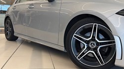 2018 (68) MERCEDES-BENZ A CLASS A200 AMG Line 5dr Auto 5172798