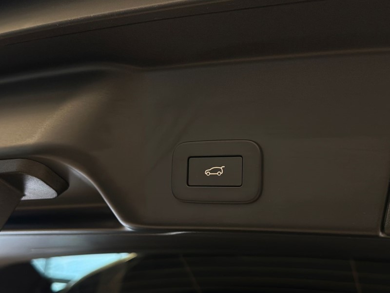 2025 (25) LAND ROVER RANGE ROVER EVOQUE 2.0 D200 Autobiography 5dr Auto [Revised] 5161117