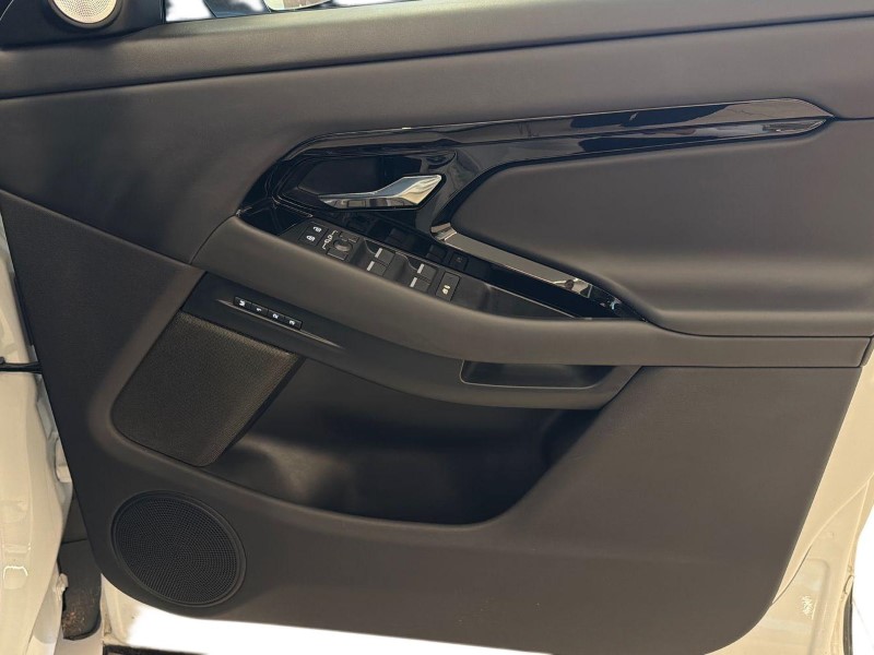 2025 (25) LAND ROVER RANGE ROVER EVOQUE 2.0 D200 Autobiography 5dr Auto [Revised] 5161099