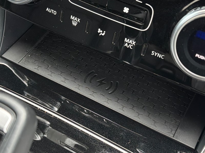 2024 (24) JAGUAR XE 2.0 D200 R-Dynamic SE Black 4dr Auto 5173769