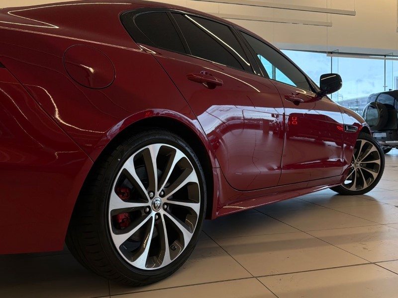 2024 (24) JAGUAR XE 2.0 D200 R-Dynamic SE Black 4dr Auto 5173780