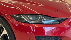 2024 (24) JAGUAR XE 2.0 D200 R-Dynamic SE Black 4dr Auto 5173751