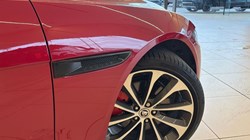 2024 (24) JAGUAR XE 2.0 D200 R-Dynamic SE Black 4dr Auto 5173781