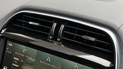 2024 (24) JAGUAR XE 2.0 D200 R-Dynamic SE Black 4dr Auto 5173768