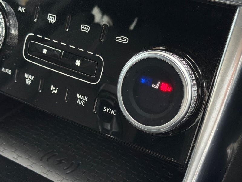 2024 (24) JAGUAR XE 2.0 D200 R-Dynamic SE Black 4dr Auto 5173767