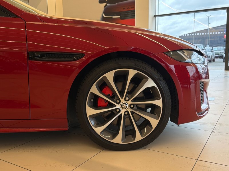 2024 (24) JAGUAR XE 2.0 D200 R-Dynamic SE Black 4dr Auto 5173742