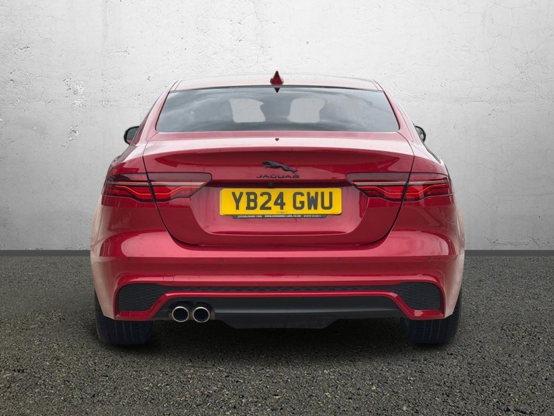 2024 (24) JAGUAR XE 2.0 D200 R-Dynamic SE Black 4dr Auto 5173740
