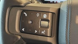 2026 (26) LAND ROVER DEFENDER 3.0 D250 X-Dynamic HSE 110 5dr Auto 5796997