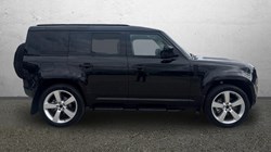 2026 (26) LAND ROVER DEFENDER 3.0 D250 X-Dynamic SE 110 5dr Auto 5801740