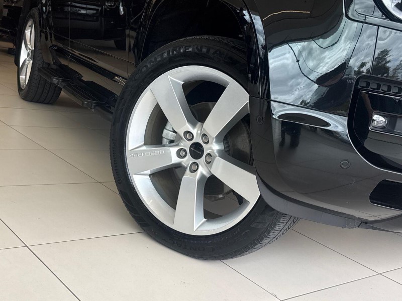 2026 (26) LAND ROVER DEFENDER 3.0 D250 X-Dynamic SE 110 5dr Auto 5801775