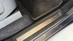 2019 (19) LAND ROVER DISCOVERY 2.0 SD4 HSE Luxury 5dr Auto 5165996