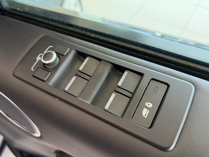 2019 (19) LAND ROVER DISCOVERY 2.0 SD4 HSE Luxury 5dr Auto 5165980