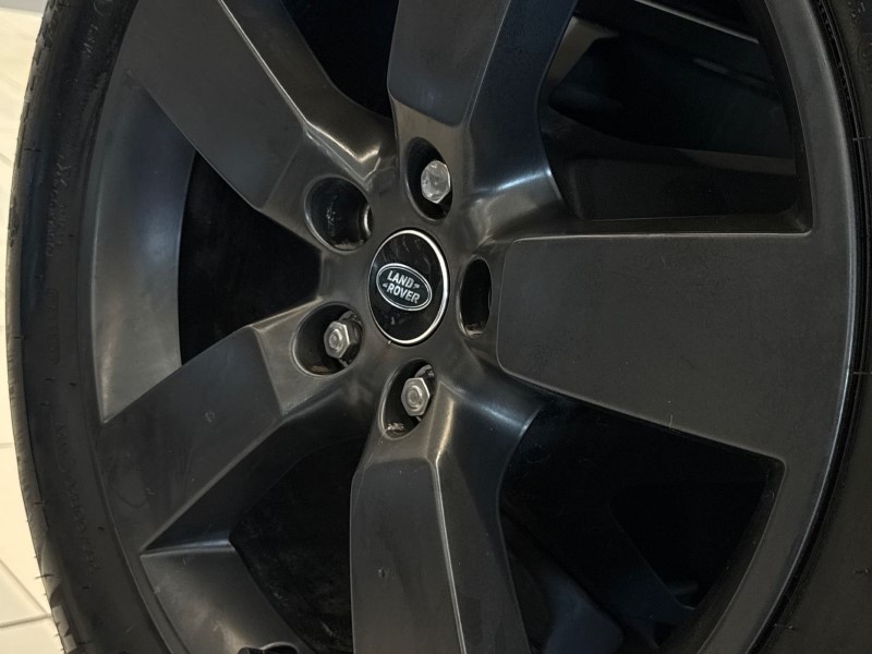 2024 (73) LAND ROVER DEFENDER 3.0 D250 X-Dynamic HSE 90 3dr Auto 5200070