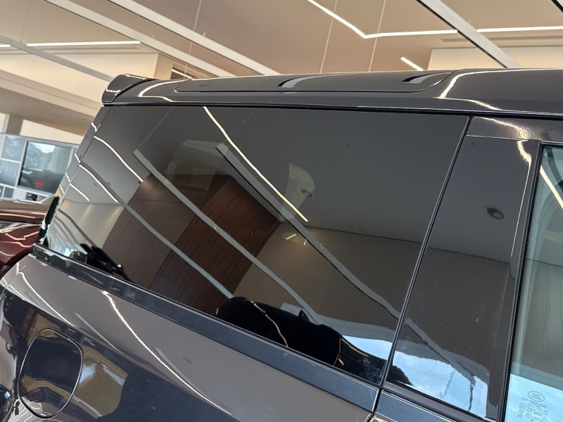 2024 (73) LAND ROVER DEFENDER 3.0 D250 X-Dynamic HSE 90 3dr Auto 5200076