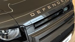 2024 (73) LAND ROVER DEFENDER 3.0 D250 X-Dynamic HSE 90 3dr Auto 5200068