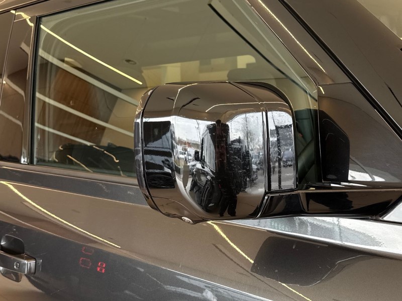 2024 (73) LAND ROVER DEFENDER 3.0 D250 X-Dynamic HSE 90 3dr Auto 5200075