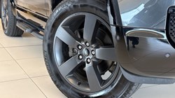 2024 (73) LAND ROVER DEFENDER 3.0 D250 X-Dynamic HSE 90 3dr Auto 5200069
