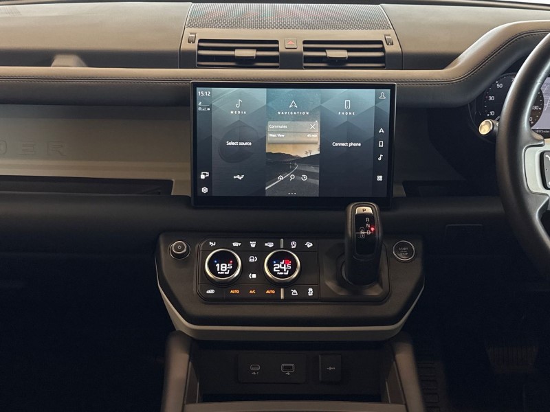 2024 (73) LAND ROVER DEFENDER 3.0 D250 X-Dynamic HSE 90 3dr Auto 5200042