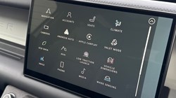 2024 (73) LAND ROVER DEFENDER 3.0 D250 X-Dynamic HSE 90 3dr Auto 5200059