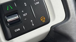 2024 (73) LAND ROVER DEFENDER 3.0 D250 X-Dynamic HSE 90 3dr Auto 5200055