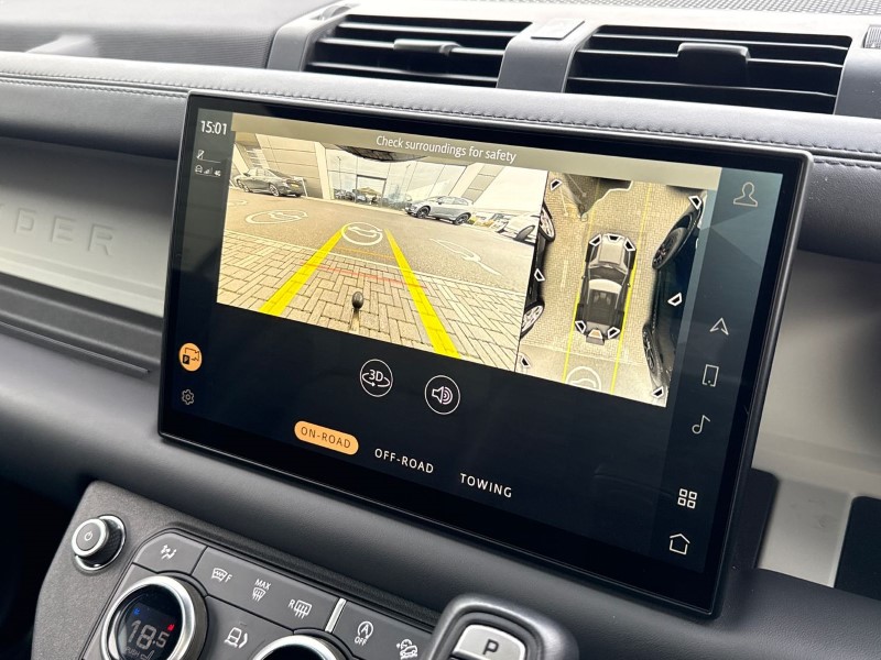 2024 (73) LAND ROVER DEFENDER 3.0 D250 X-Dynamic HSE 90 3dr Auto 5200040