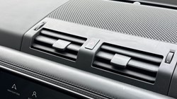 2024 (73) LAND ROVER DEFENDER 3.0 D250 X-Dynamic HSE 90 3dr Auto 5200062