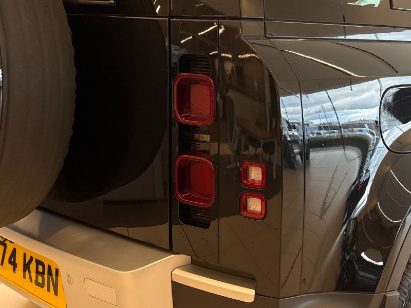 2024 (74) LAND ROVER DEFENDER 3.0 D250 S 110 5dr Auto 5178803