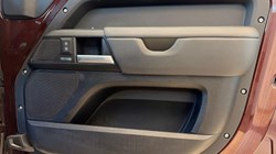 2025 (25) LAND ROVER DEFENDER 3.0 D350 Sedona Edition 110 5dr Auto 5220378