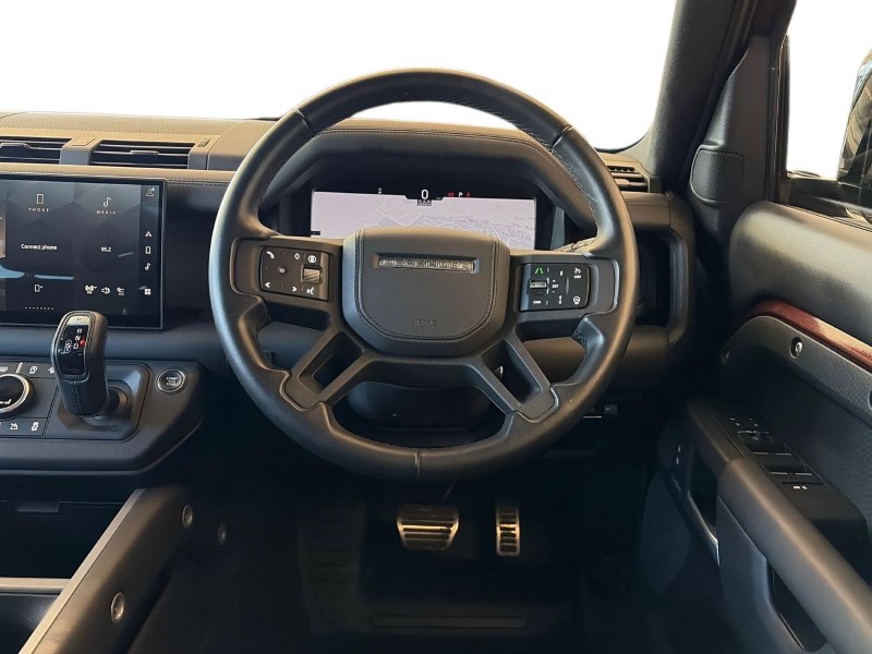 2025 (25) LAND ROVER DEFENDER 3.0 D350 Sedona Edition 110 5dr Auto 5253358