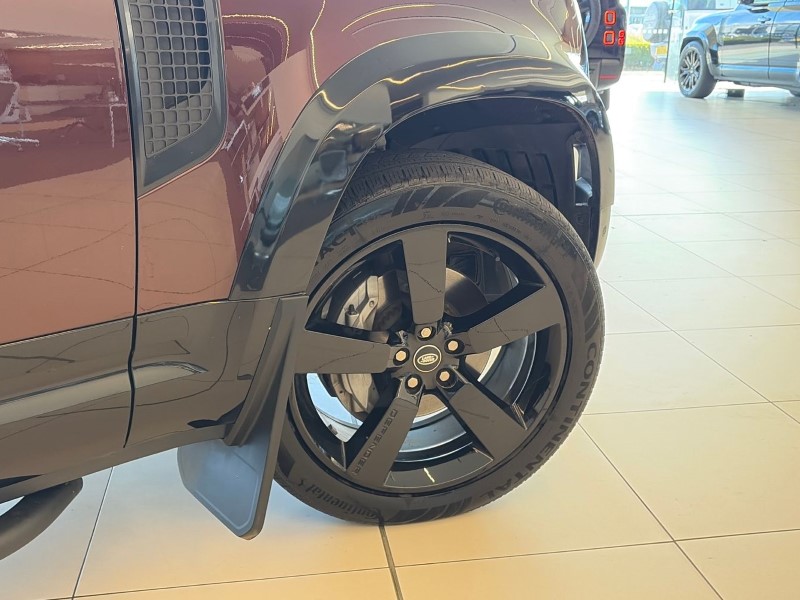 2025 (25) LAND ROVER DEFENDER 3.0 D350 Sedona Edition 110 5dr Auto 5220407
