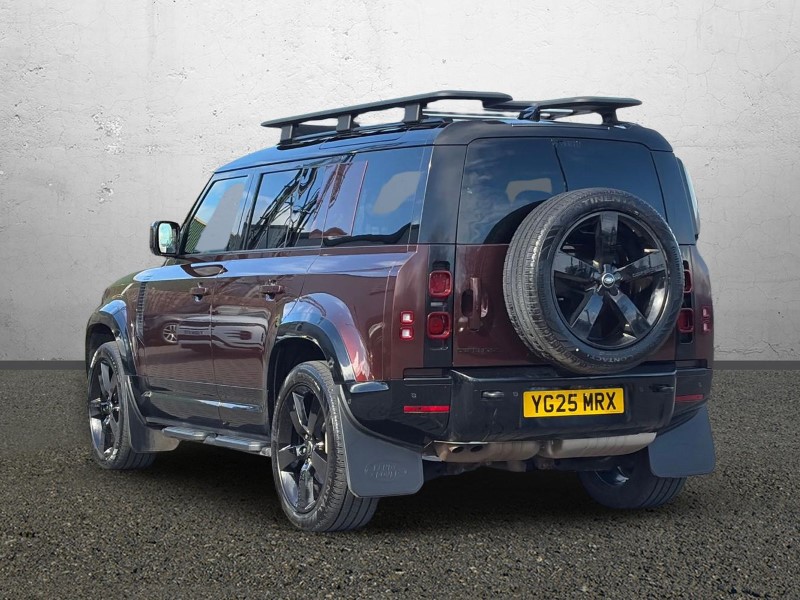 2025 (25) LAND ROVER DEFENDER 3.0 D350 Sedona Edition 110 5dr Auto 5220358