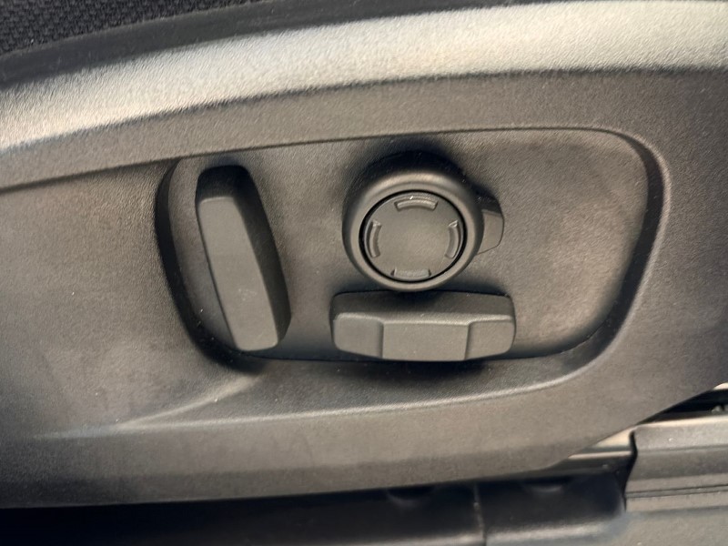 2025 (25) LAND ROVER DEFENDER 3.0 D350 Sedona Edition 110 5dr Auto 5220380