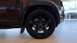 2025 (25) LAND ROVER DEFENDER 3.0 D350 Sedona Edition 110 5dr Auto 5220364
