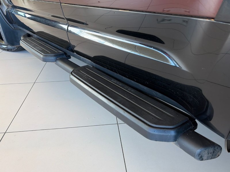 2025 (25) LAND ROVER DEFENDER 3.0 D350 Sedona Edition 110 5dr Auto 5220410