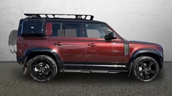 2025 (25) LAND ROVER DEFENDER 3.0 D350 Sedona Edition 110 5dr Auto 5253348