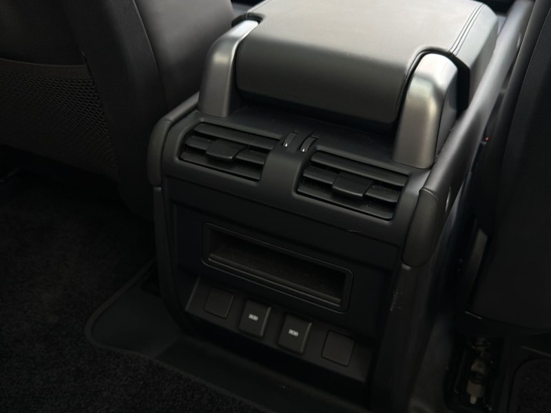 2023 (72) LAND ROVER DEFENDER 3.0 D250 X-Dynamic HSE 90 3dr Auto 5199423