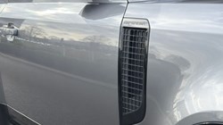 2023 (72) LAND ROVER DEFENDER 3.0 D250 X-Dynamic HSE 90 3dr Auto 5199425