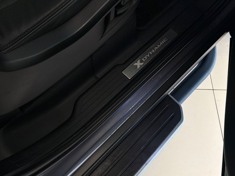 2023 (72) LAND ROVER DEFENDER 3.0 D250 X-Dynamic HSE 90 3dr Auto 5199442