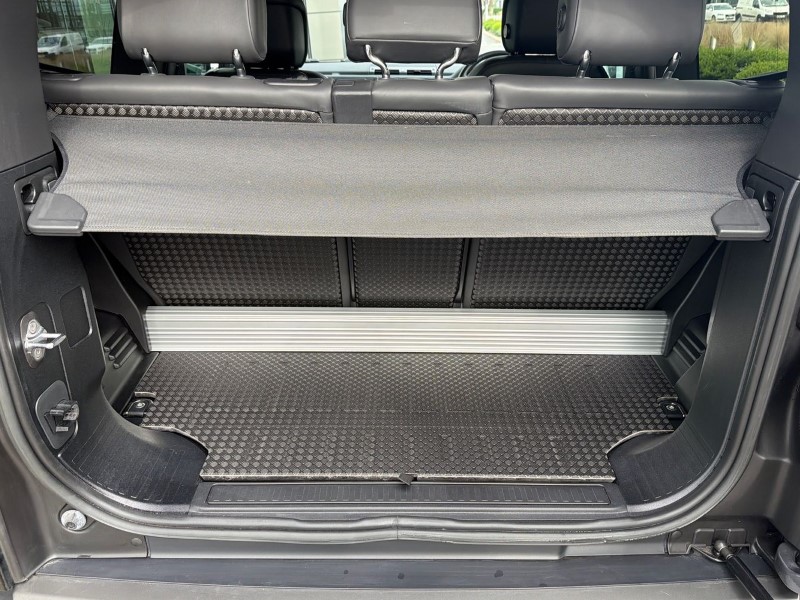 2023 (72) LAND ROVER DEFENDER 3.0 D250 X-Dynamic HSE 90 3dr Auto 5199415