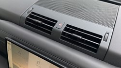 2023 (72) LAND ROVER DEFENDER 3.0 D250 X-Dynamic HSE 90 3dr Auto 5199440