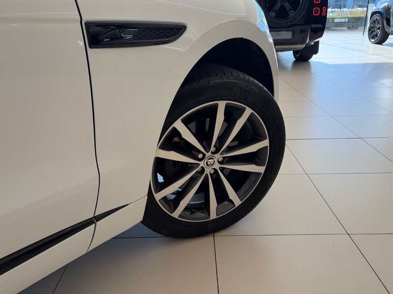 2024 (24) LAND ROVER RANGE ROVER SPORT 3.0 D300 Dynamic SE 5dr Auto 5187329