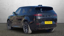 2024 (24) LAND ROVER RANGE ROVER SPORT 3.0 D300 Dynamic SE 5dr Auto 1
